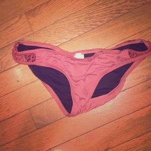 Bathing suit bottoms